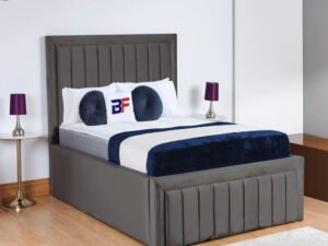 Britain panel bumper bed with drawers